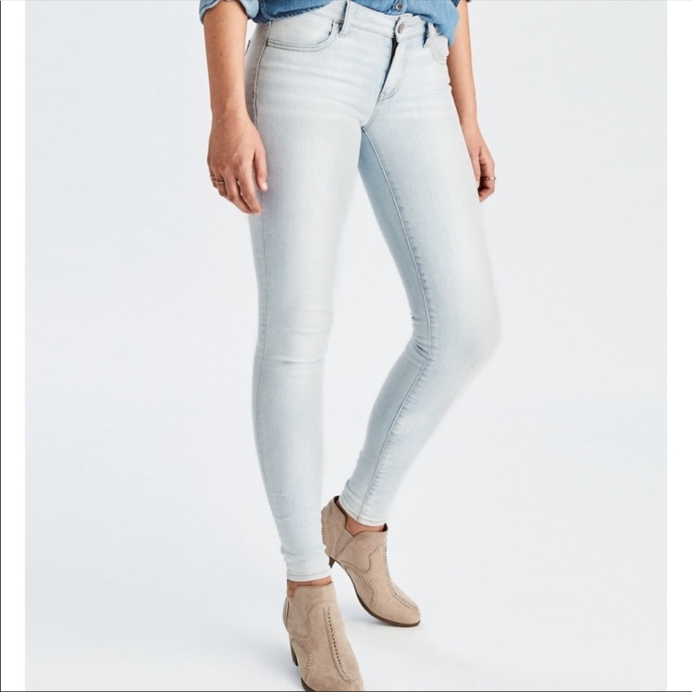 AUTHENTIC NWT AMERICAN EAGLE JEGGING SIZE 6 LONG